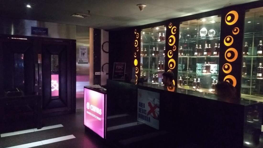 Flirt Bar and Lounge