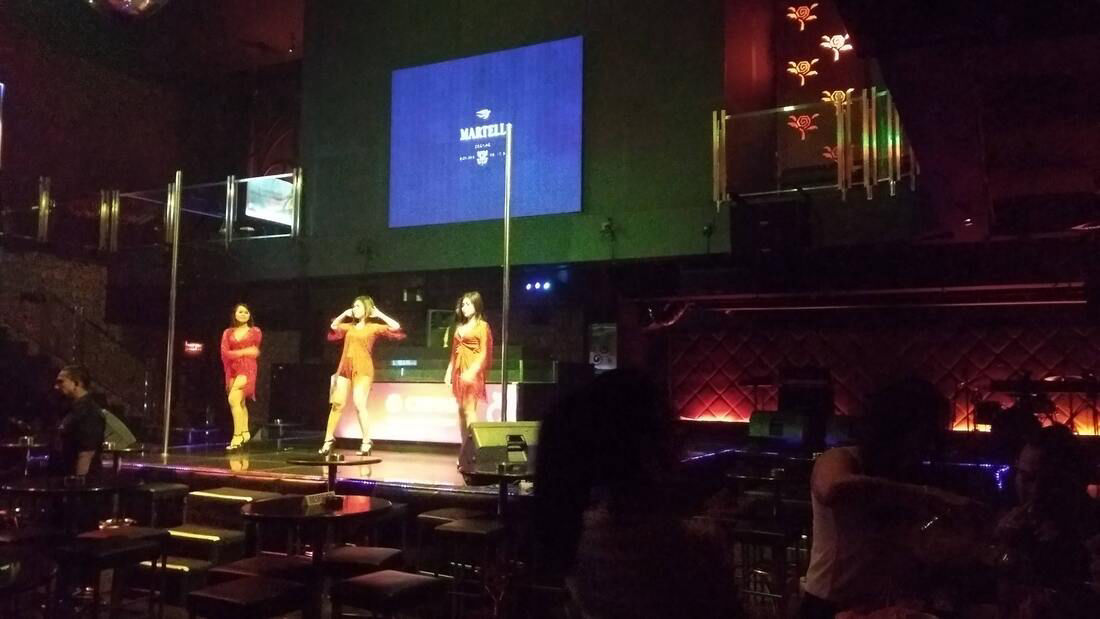 Flirt Bar and Lounge